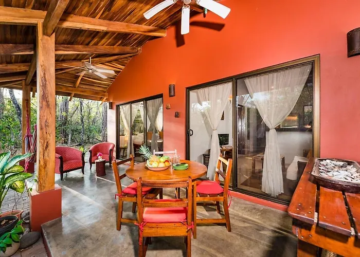 Casa Rustica - Private - Walk - Fast Wifi * Playa Grande